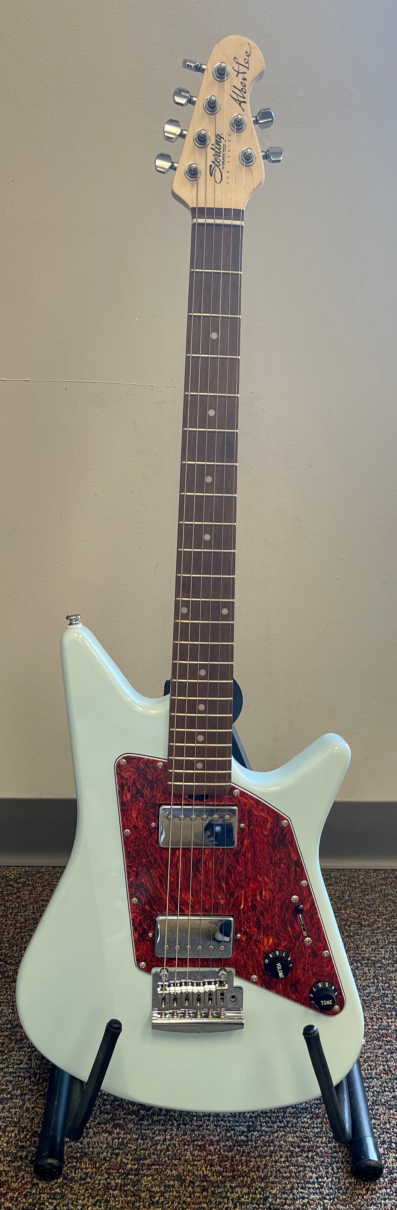 Albert lee sterling guitar 2025